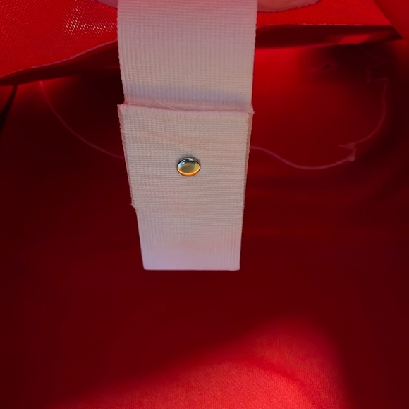 Calgary Flames Jersey Adidas Monahan size 50 with fight strap (NWT) - Picture 6 of 11